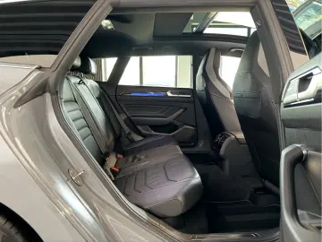 VW Arteon Shooting Brake 2.0TSI R Line Pano H&K HUD