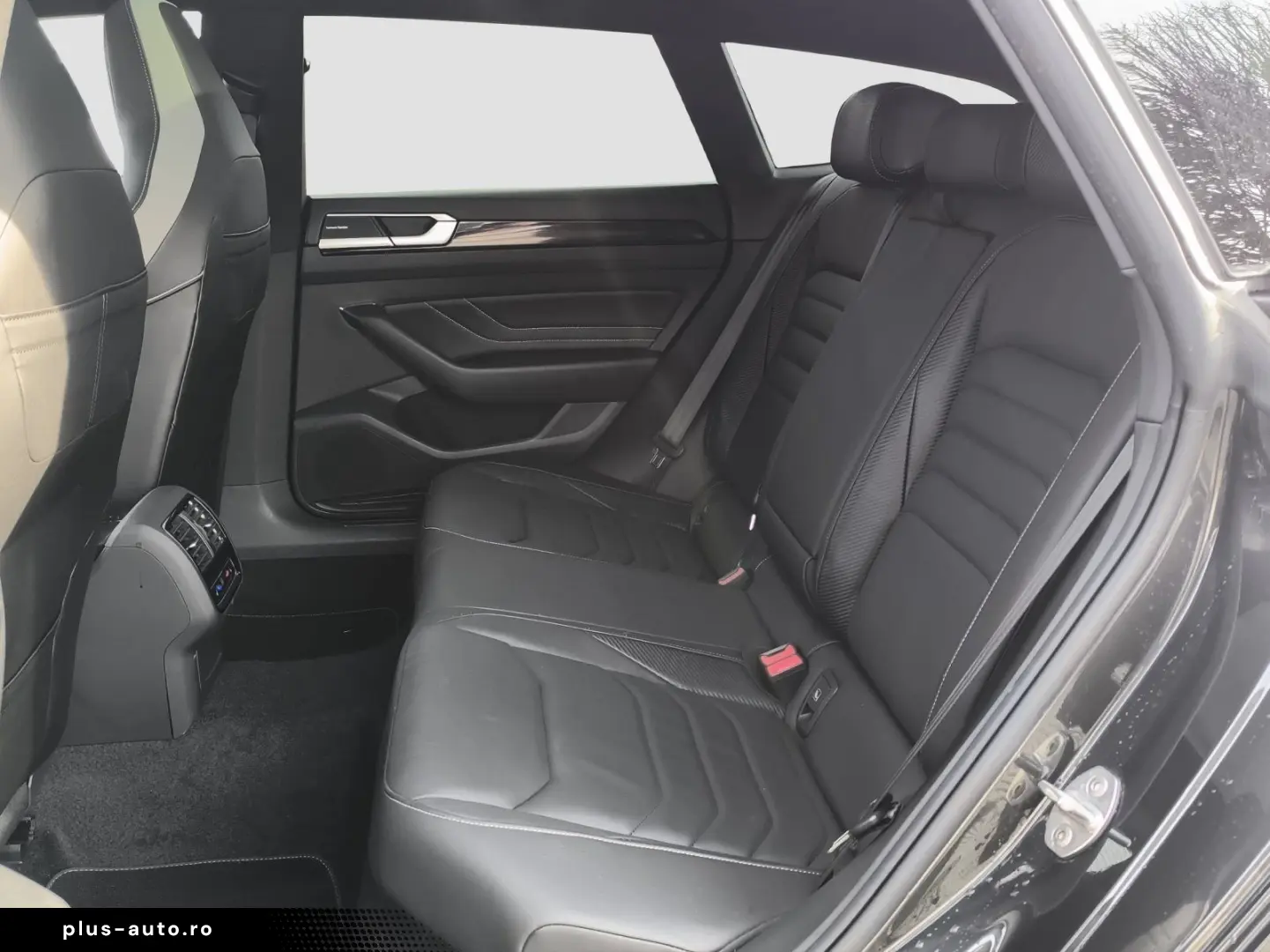 VW Arteon Shooting Brake 2.0 TSI DSG 4Mo. R-Line IQ