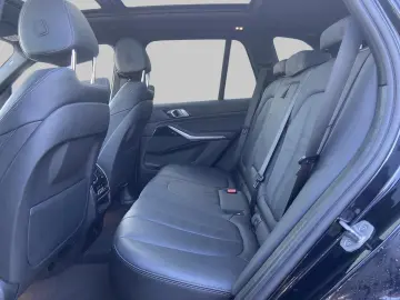 BMW X5 xDr30d MSp SKYLOUNGE Laser DisplayKey 360 DAPro