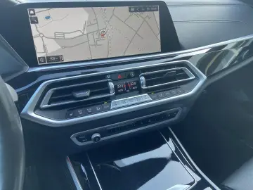 BMW X5 xDr30d MSp SKYLOUNGE Laser DisplayKey 360 DAPro