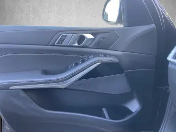 BMW X5 xDr30d MSp SKYLOUNGE Laser DisplayKey 360 DAPro