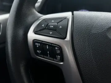 FORD Ranger 2.0l Limited DoKa 4x4 DAB SitzHZ RFK