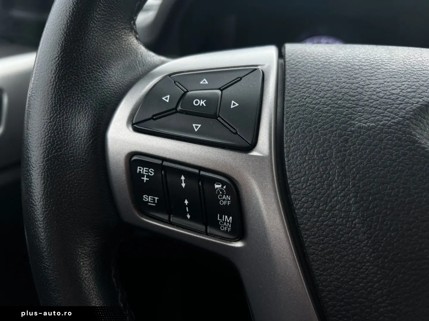 FORD Ranger 2.0l Limited DoKa 4x4 DAB SitzHZ RFK