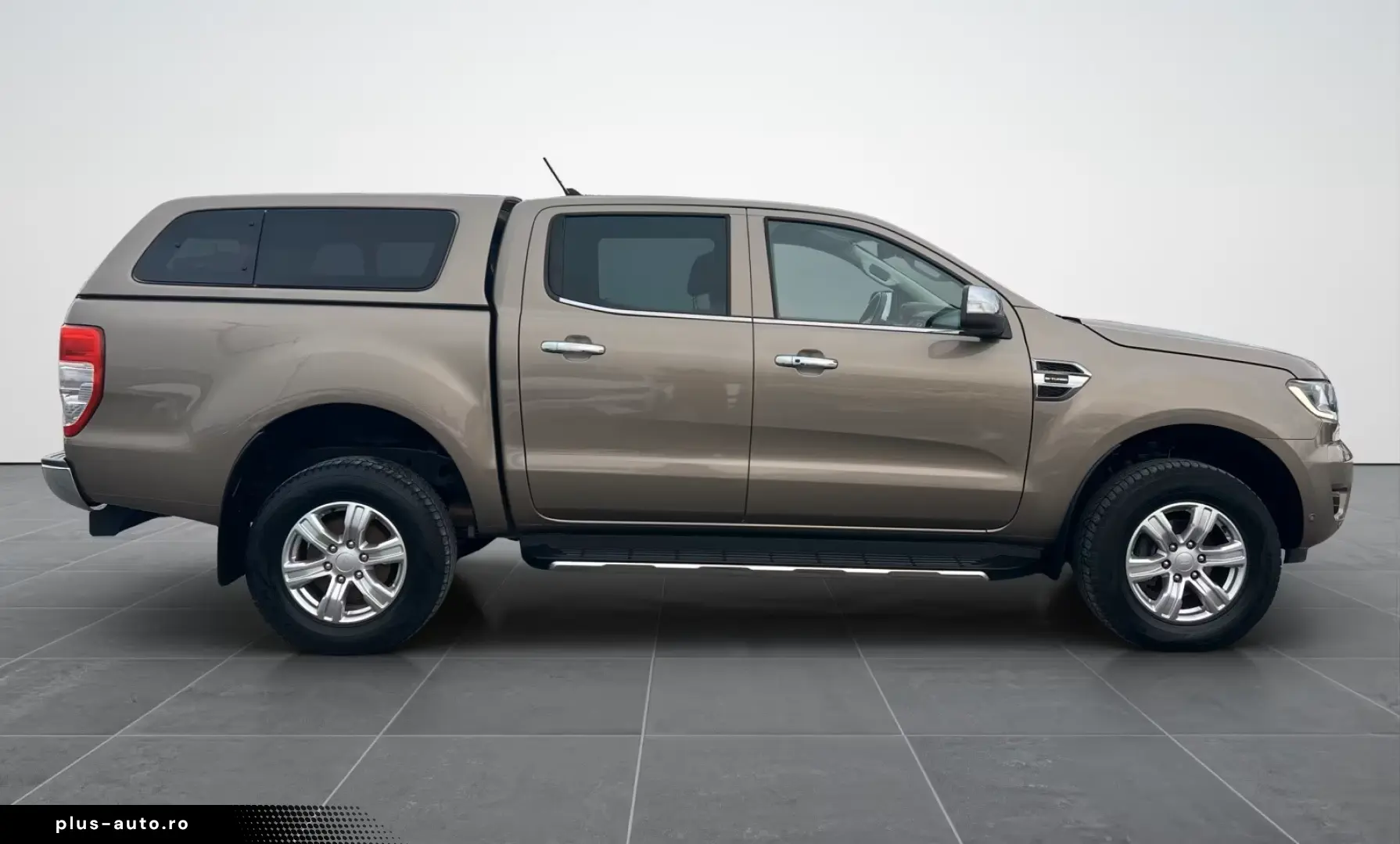 FORD Ranger 2.0l Limited DoKa 4x4 DAB SitzHZ RFK