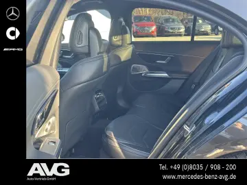 MERCEDES-BENZ E 450 4M Limousine AMG DISTRONIC Standh. AHK