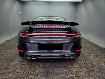 PORSCHE 911 TURBO S  ACC  MATRIX  LIFT  e.DACH  KERAMIK