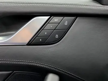 PORSCHE 911 TURBO S  ACC  MATRIX  LIFT  e.DACH  KERAMIK