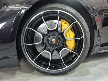 PORSCHE 992 Turbo S  18Wege Keramik Race-Tex SPORT-AGA