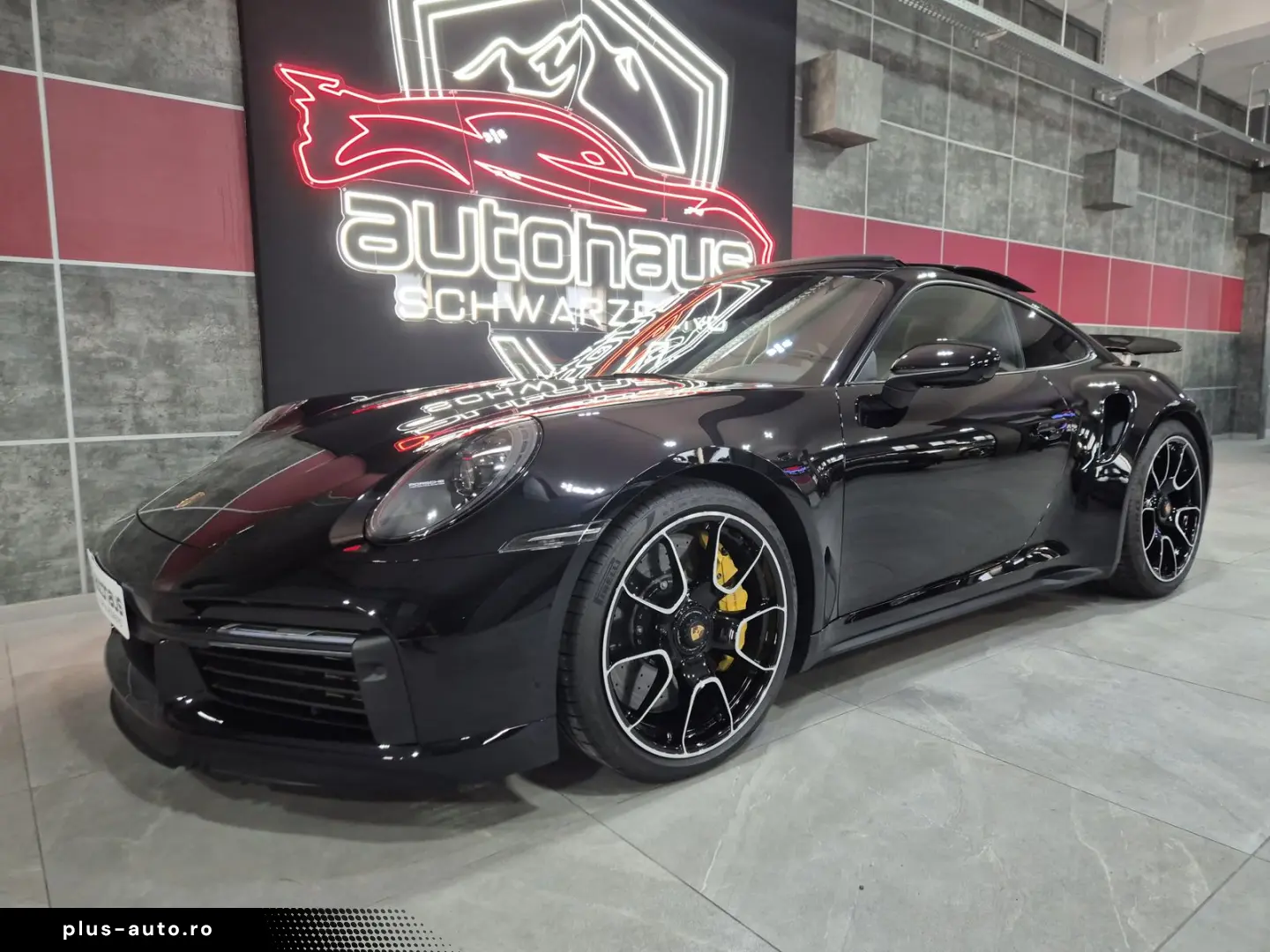 PORSCHE 992 Turbo S  18Wege Keramik Race-Tex SPORT-AGA