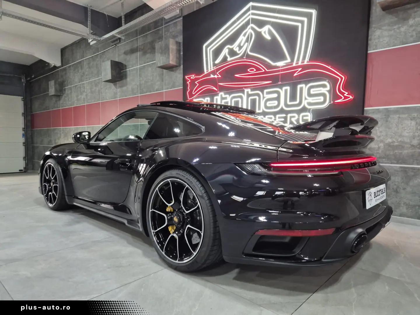 PORSCHE 992 Turbo S  18Wege Keramik Race-Tex SPORT-AGA