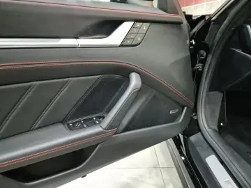 PORSCHE 992 Turbo S  18Wege Keramik Race-Tex SPORT-AGA