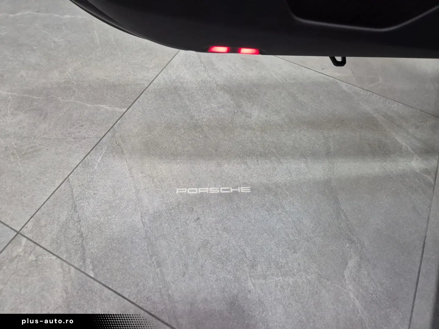 PORSCHE 992 Turbo S  18Wege Keramik Race-Tex SPORT-AGA