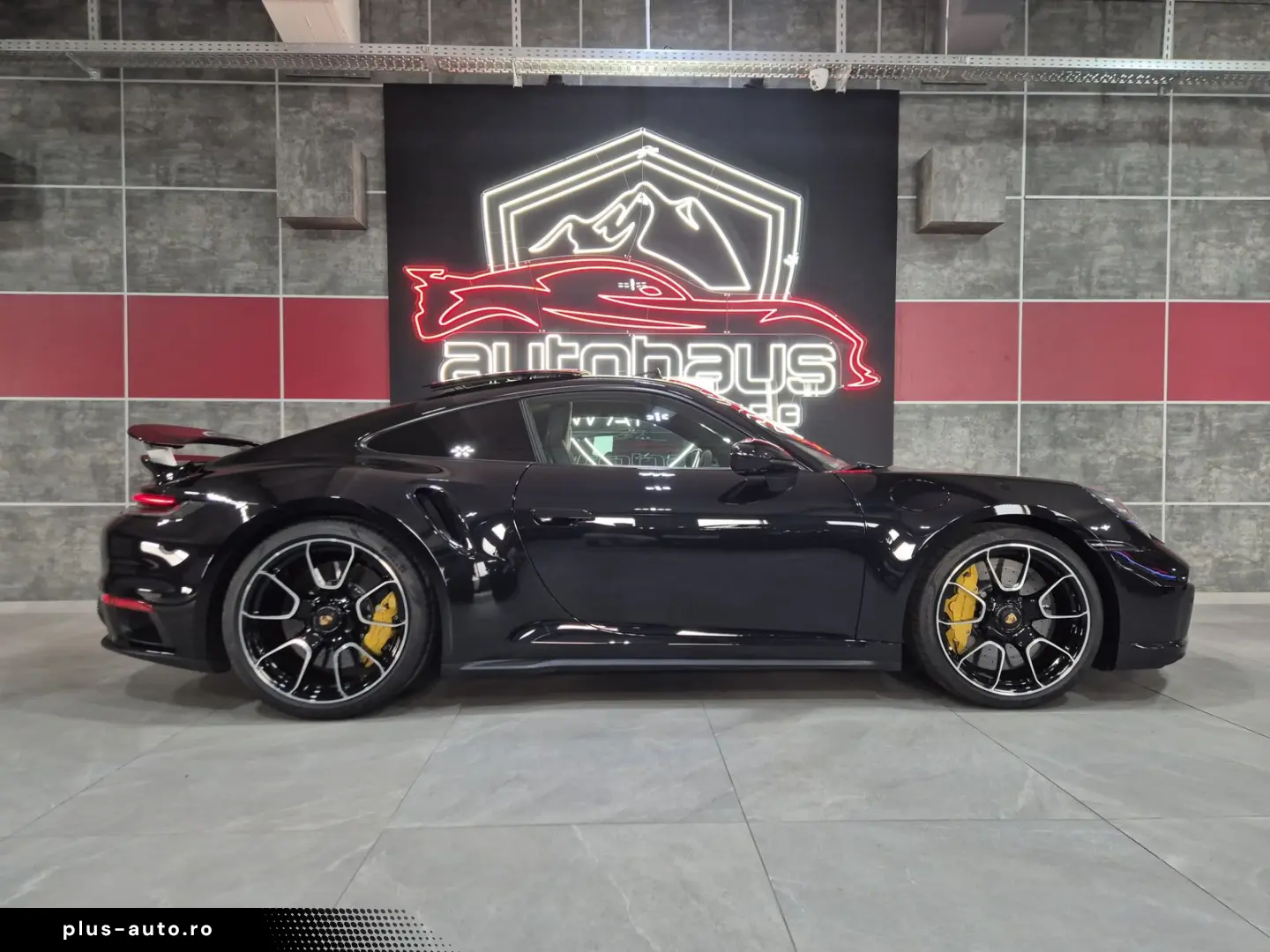 PORSCHE 992 Turbo S  18Wege Keramik Race-Tex SPORT-AGA