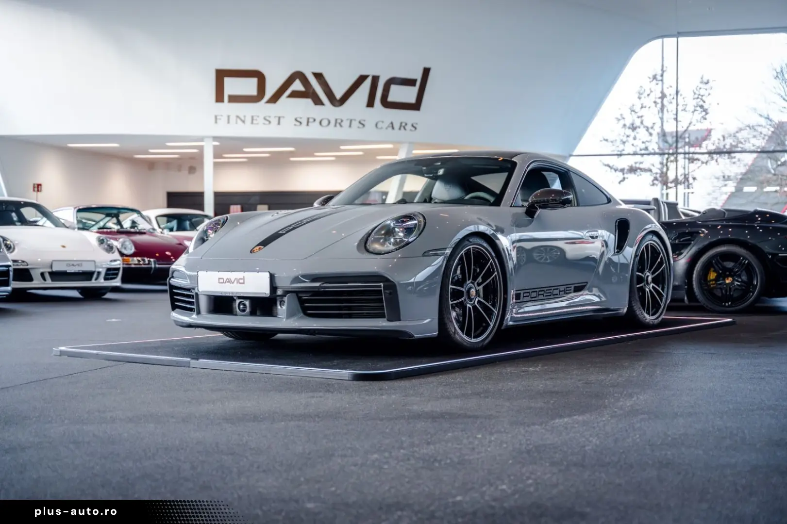 PORSCHE 992 Turbo S  TechArt Carbon Lift Burmester KW