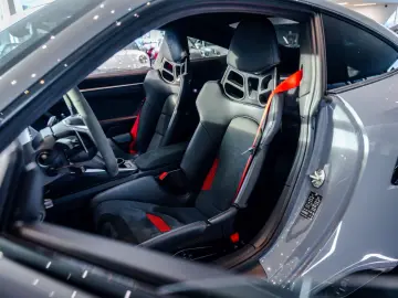 PORSCHE 992 Turbo S  TechArt Carbon Lift Burmester KW