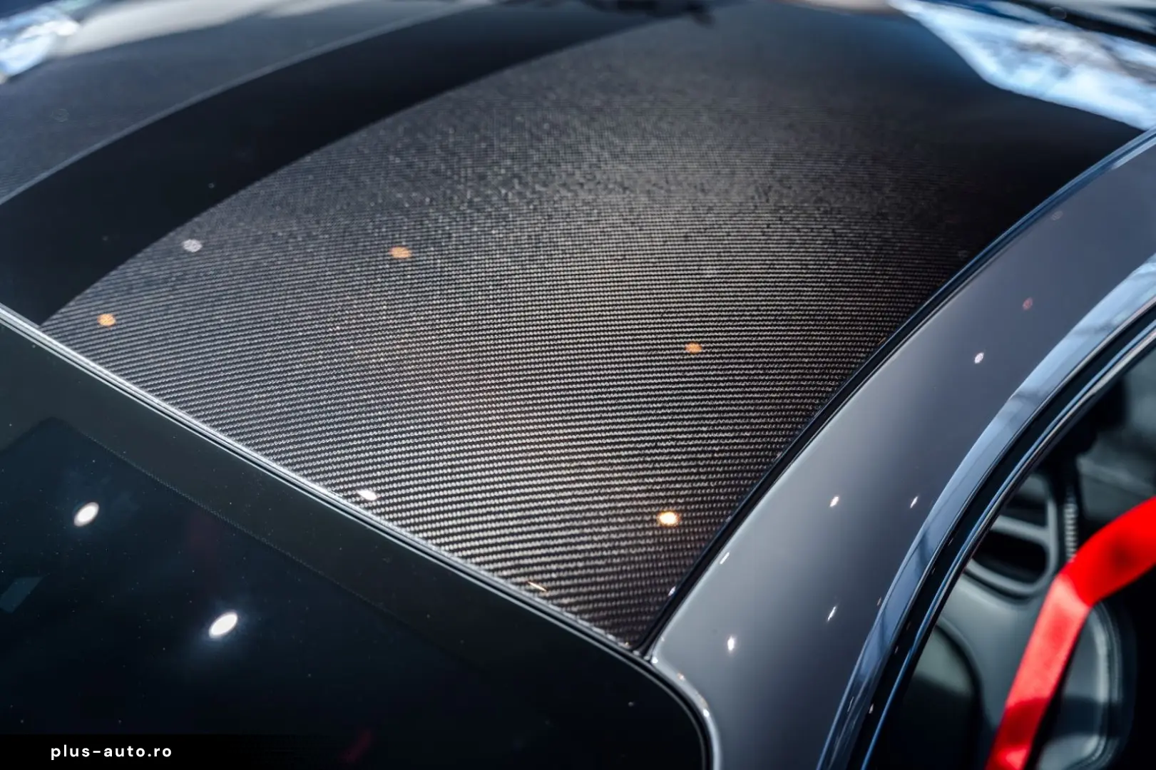 PORSCHE 992 Turbo S  TechArt Carbon Lift Burmester KW