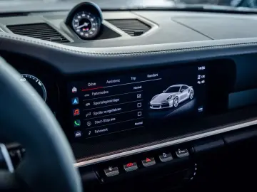 PORSCHE 992 Turbo S  TechArt Carbon Lift Burmester KW