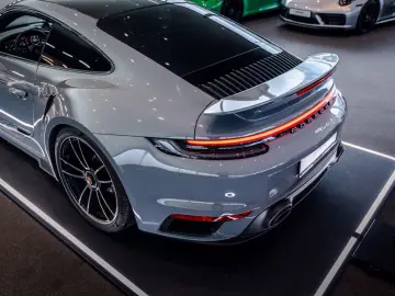 PORSCHE 992 Turbo S  TechArt Carbon Lift Burmester KW