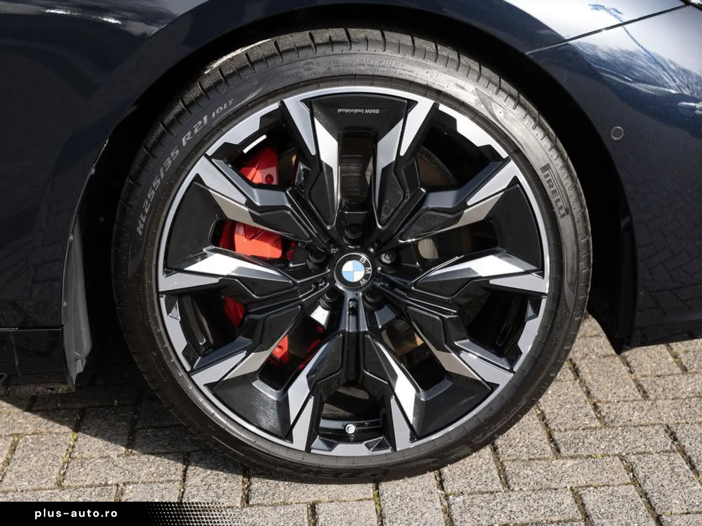 BMW 550e xDrive M-Sport Pro PANO AHK HUD 360  LED