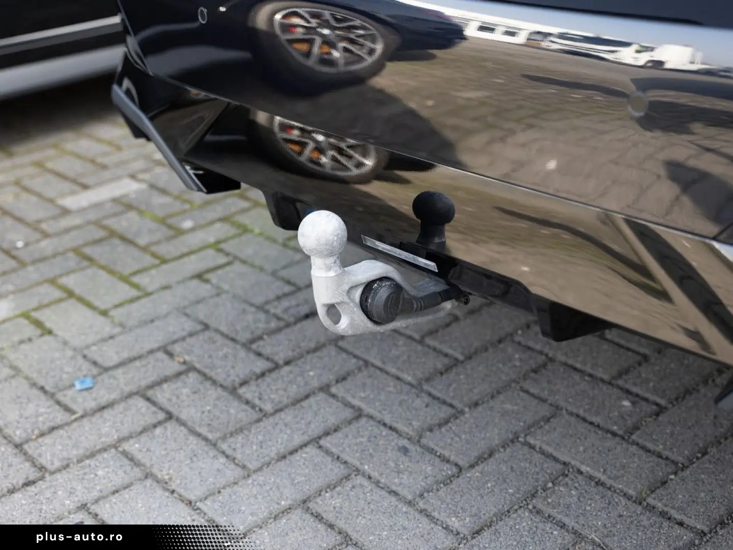 BMW 550e xDrive M-Sport Pro PANO AHK HUD 360  LED