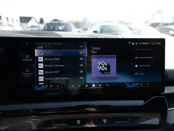 BMW 550e xDrive M-Sport Pro PANO AHK HUD 360  LED