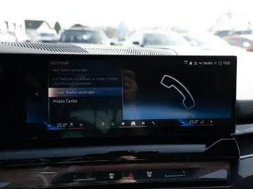 BMW 550e xDrive M-Sport Pro PANO AHK HUD 360  LED