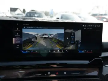 BMW 550e xDrive M-Sport Pro PANO AHK HUD 360  LED