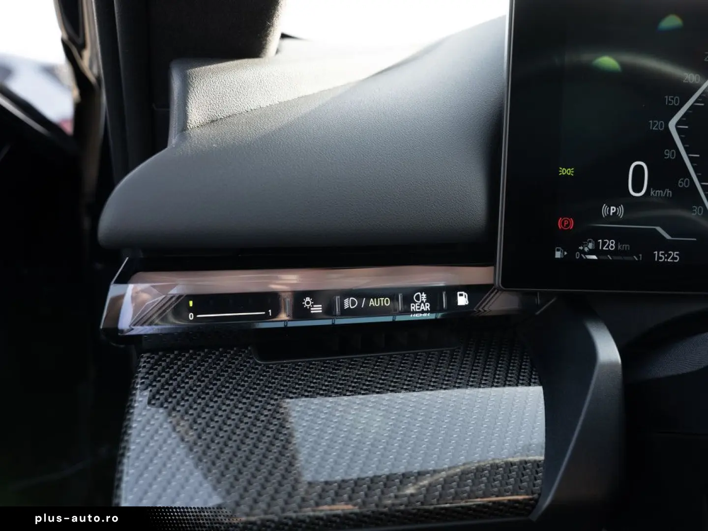 BMW 550e xDrive M-Sport Pro PANO AHK HUD 360  LED