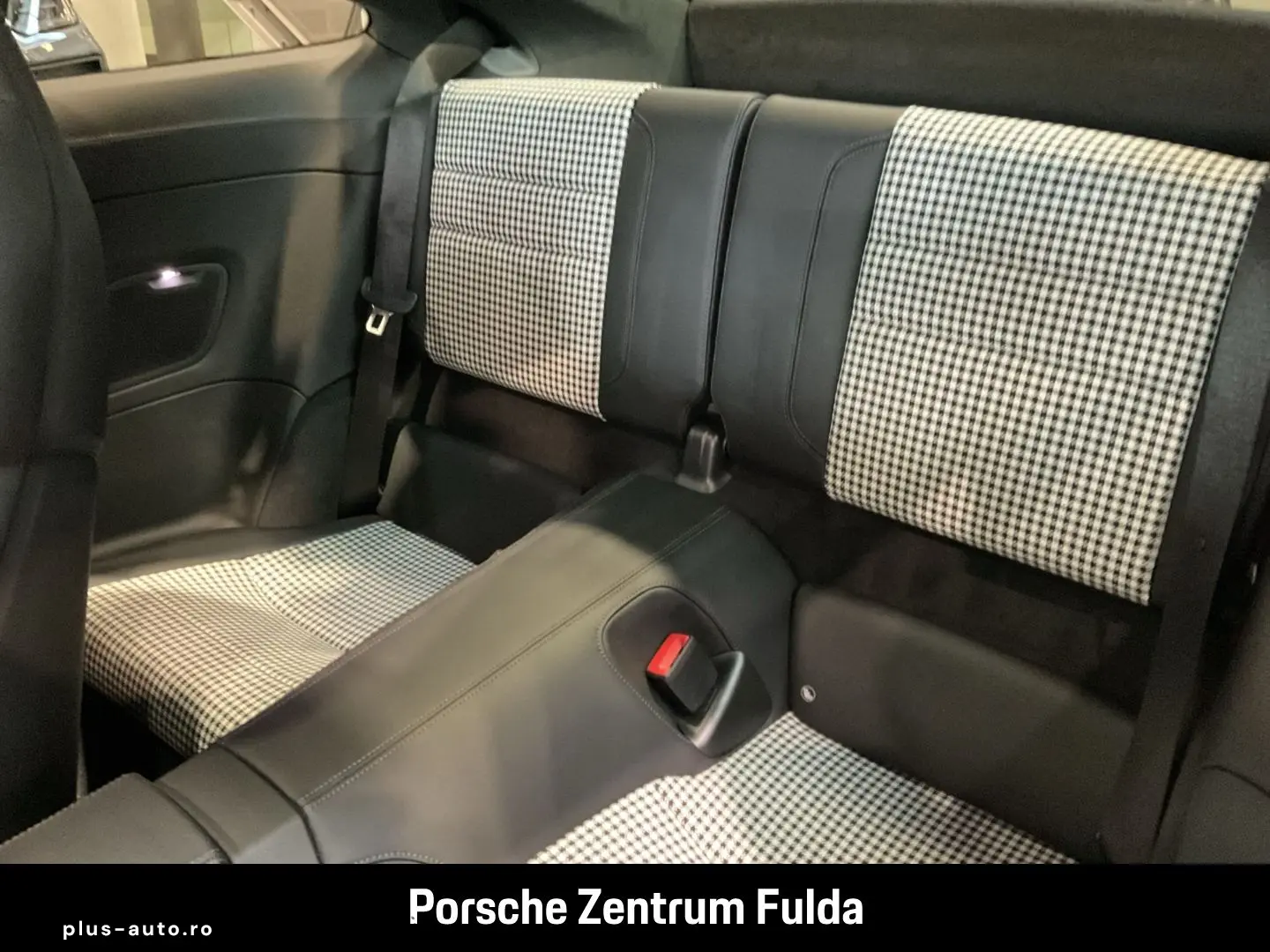 PORSCHE 992 911 Turbo S Liftsystem-VA Sportabgas LED