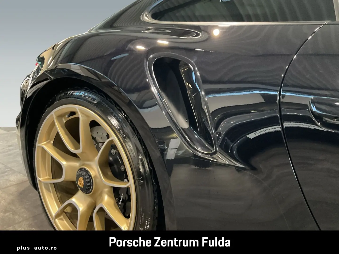 PORSCHE 992 911 Turbo S Liftsystem-VA Sportabgas LED