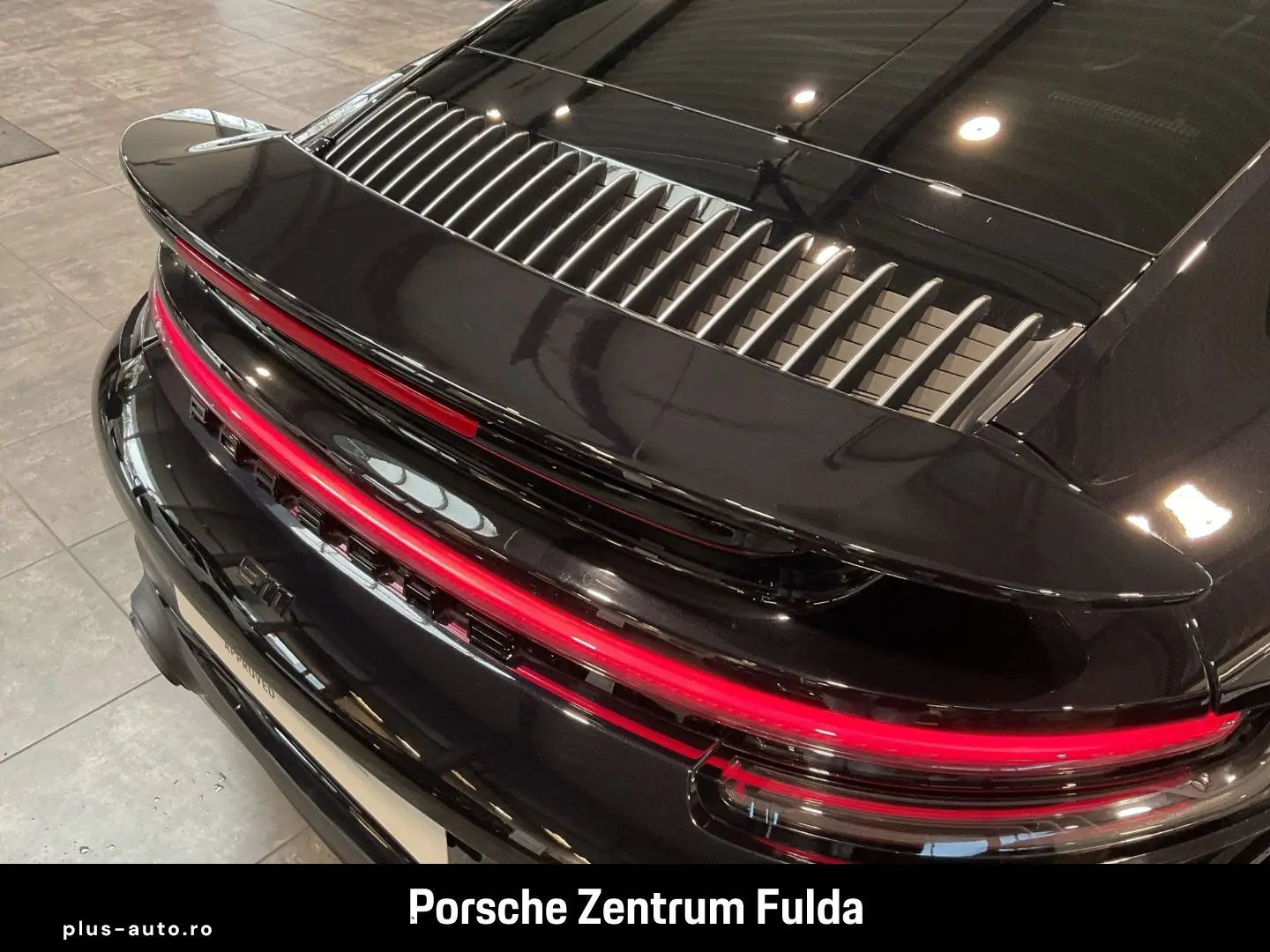 PORSCHE 992 911 Turbo S Liftsystem-VA Sportabgas LED