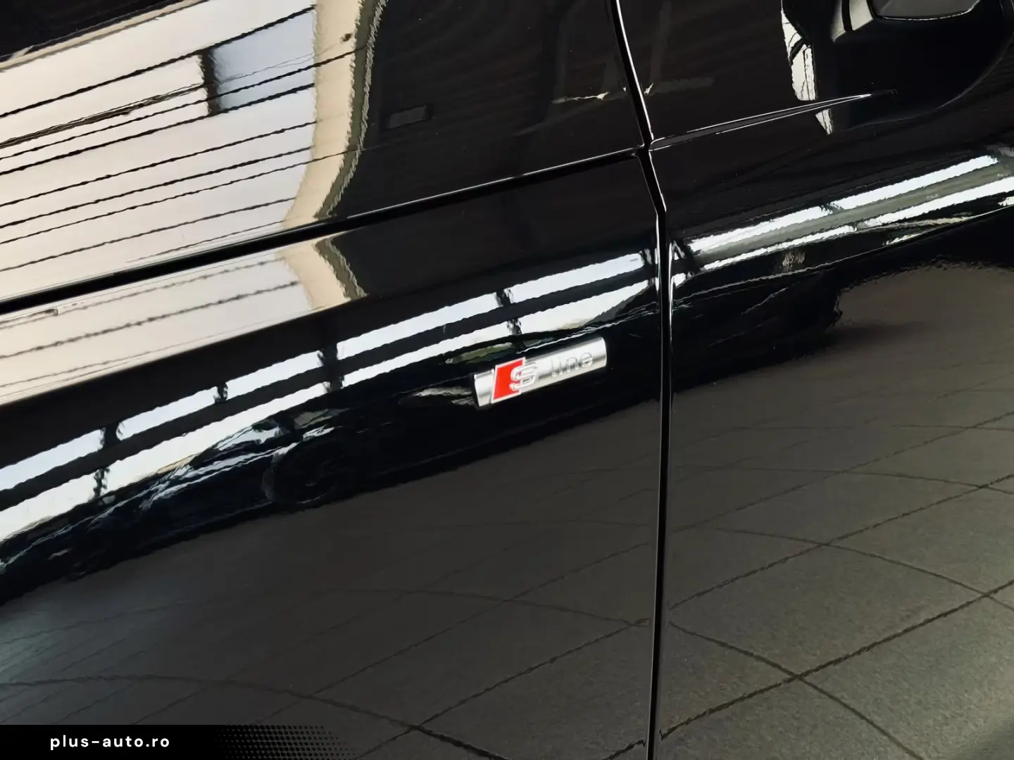 Audi A4 TFSI quattro S line RS-Sitze B&O HUD MATRIX