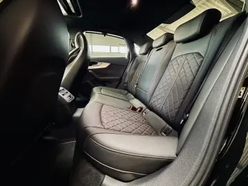 Audi A4 TFSI quattro S line RS-Sitze B&O HUD MATRIX