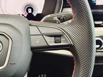 Audi A4 TFSI quattro S line RS-Sitze B&O HUD MATRIX