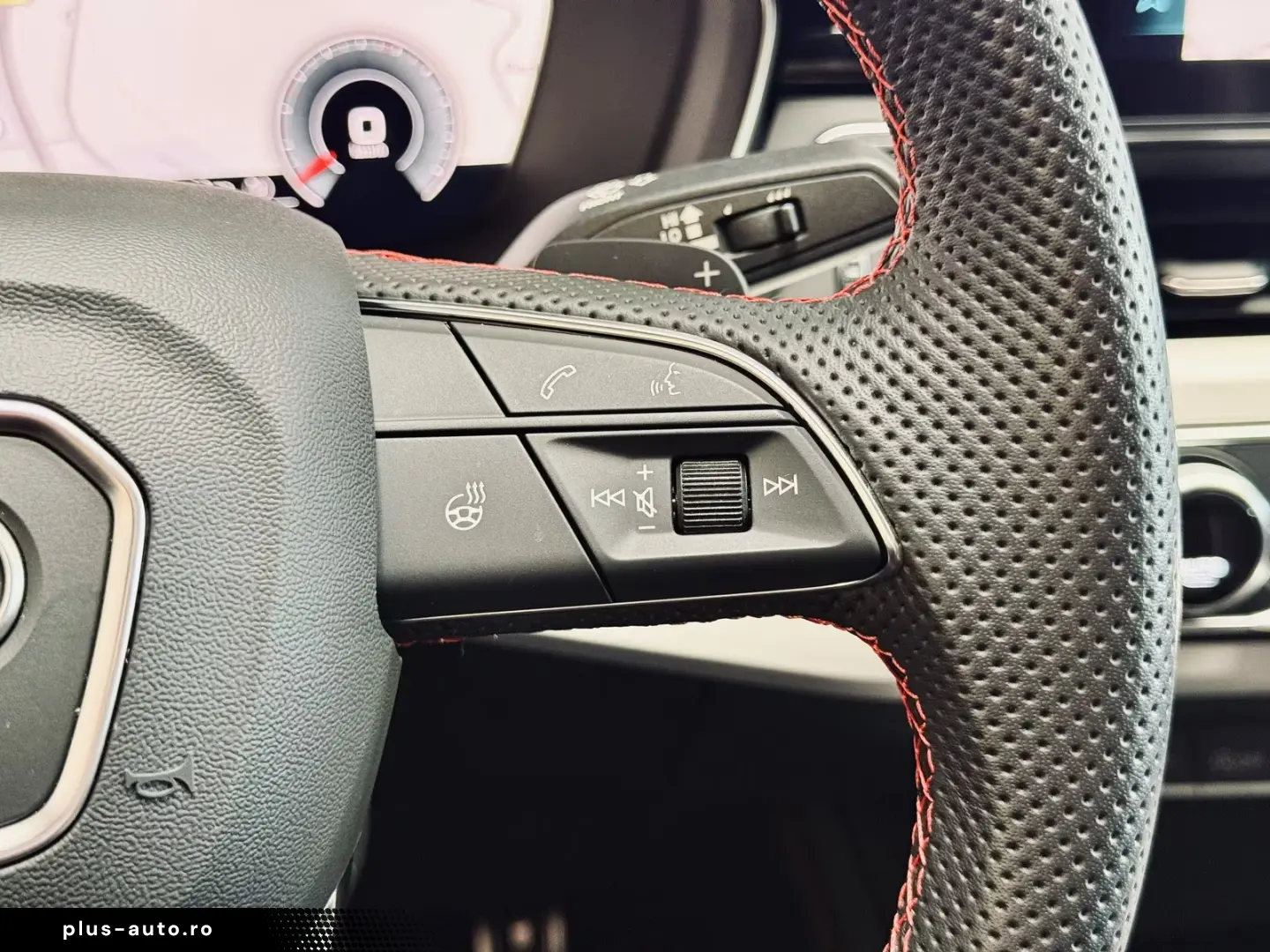 Audi A4 TFSI quattro S line RS-Sitze B&O HUD MATRIX