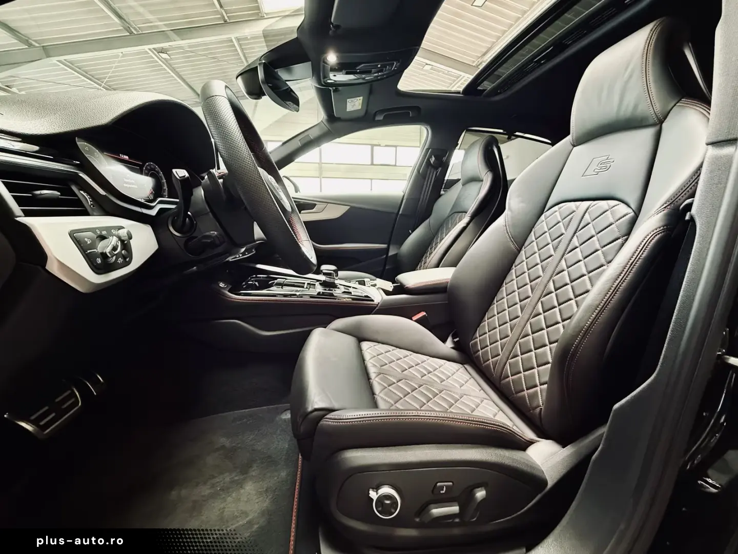 Audi A4 TFSI quattro S line RS-Sitze B&O HUD MATRIX