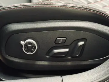 Audi A4 TFSI quattro S line RS-Sitze B&O HUD MATRIX