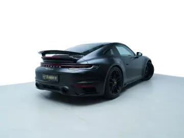 PORSCHE 911 Turbo S LIFT CHRONO PPF BOSE PANO KERAMIKPAS