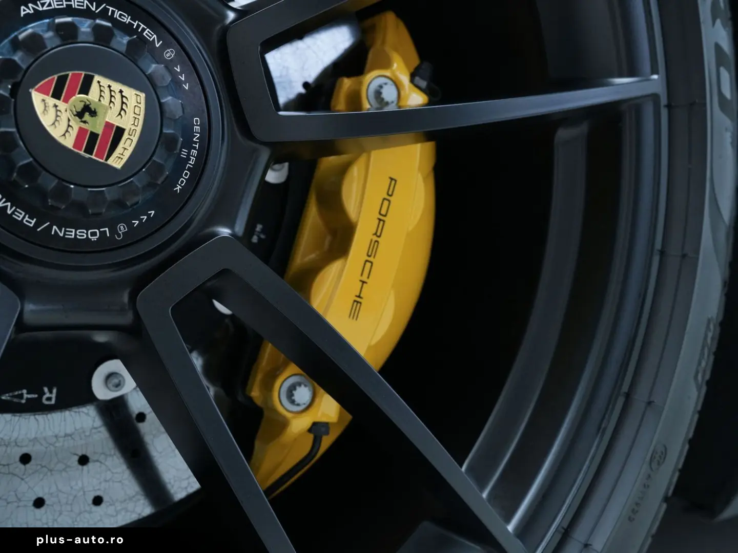 PORSCHE 911 Turbo S LIFT CHRONO PPF BOSE PANO KERAMIKPAS