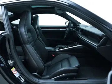 PORSCHE 911 Turbo S LIFT CHRONO PPF BOSE PANO KERAMIKPAS