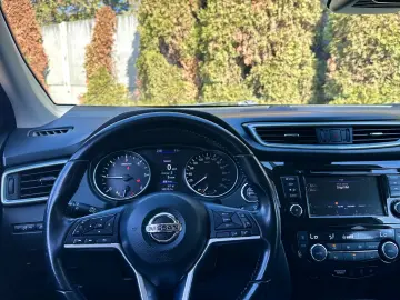 Nissan Qashqai 2019 168.000KM Panoramic Rate Garantie