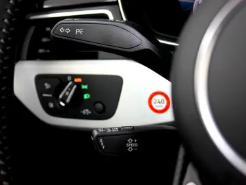 Audi A5 40 TFSI S tr Cabrio~3x S-LINE