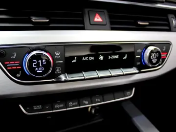 Audi A5 40 TFSI S tr Cabrio~3x S-LINE