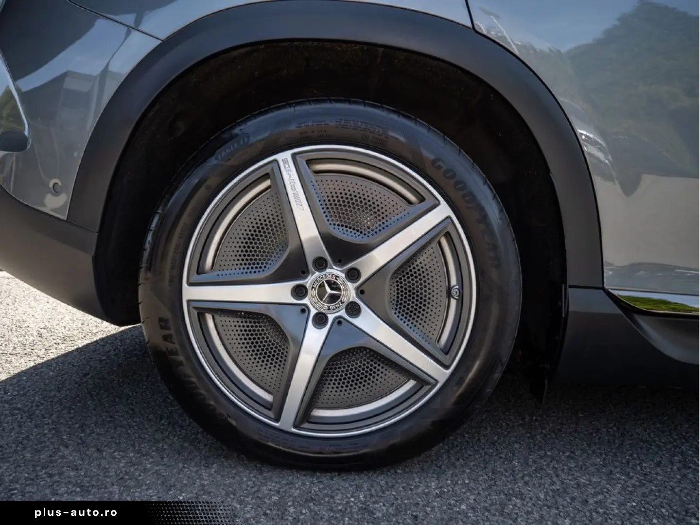 MERCEDES-BENZ EQE 350  AMG Sport Premium AHK Distr. &hellip;