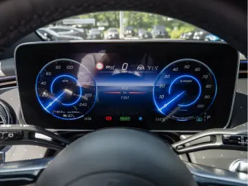 MERCEDES-BENZ EQE 350  AMG Sport Premium AHK Distr. &hellip;