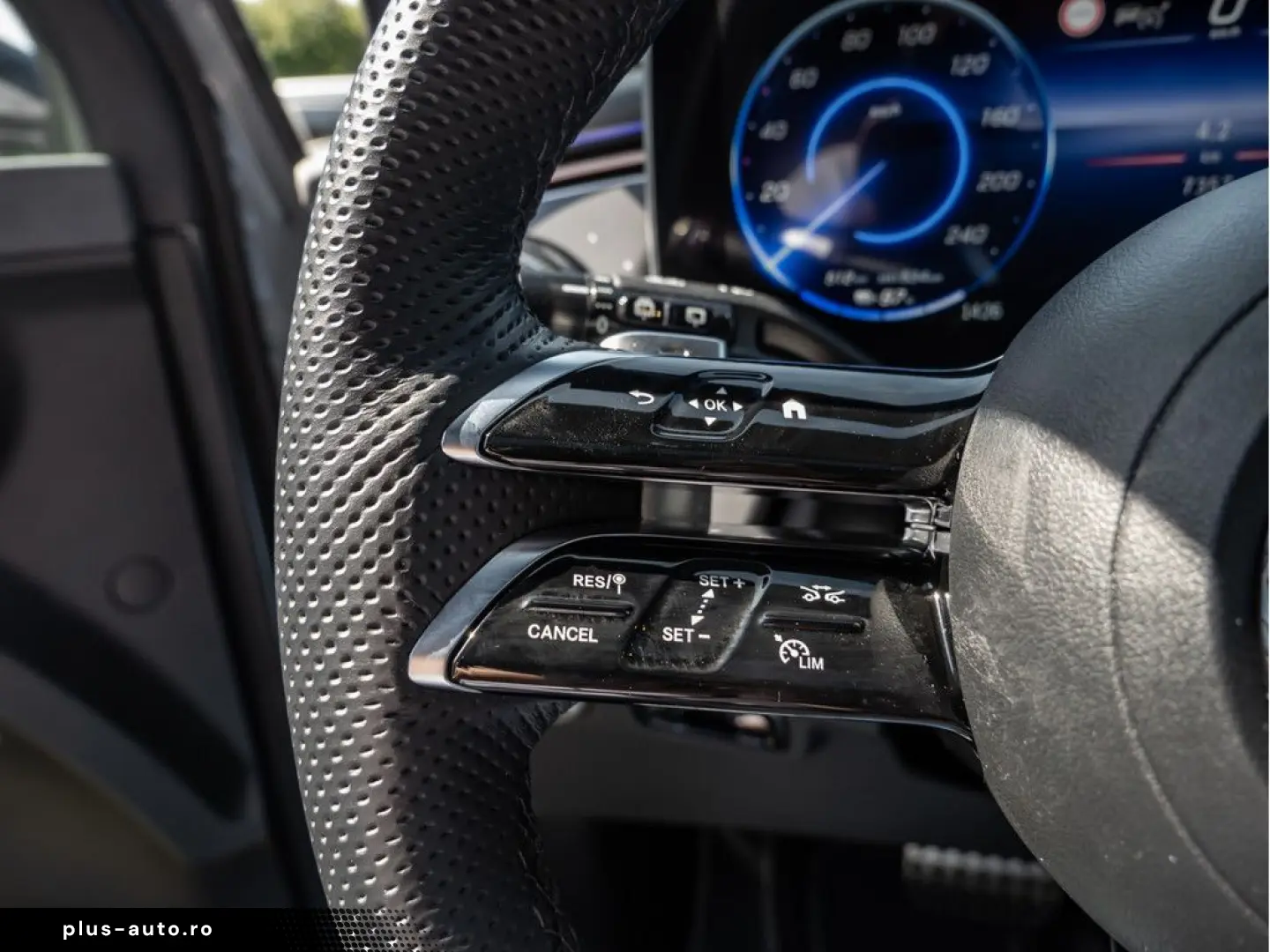 MERCEDES-BENZ EQE 350  AMG Sport Premium AHK Distr. &hellip;