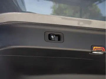 MERCEDES-BENZ EQE 350  AMG Sport Premium AHK Distr. &hellip;