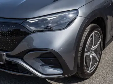 MERCEDES-BENZ EQE 350  AMG Sport Premium AHK Distr. &hellip;