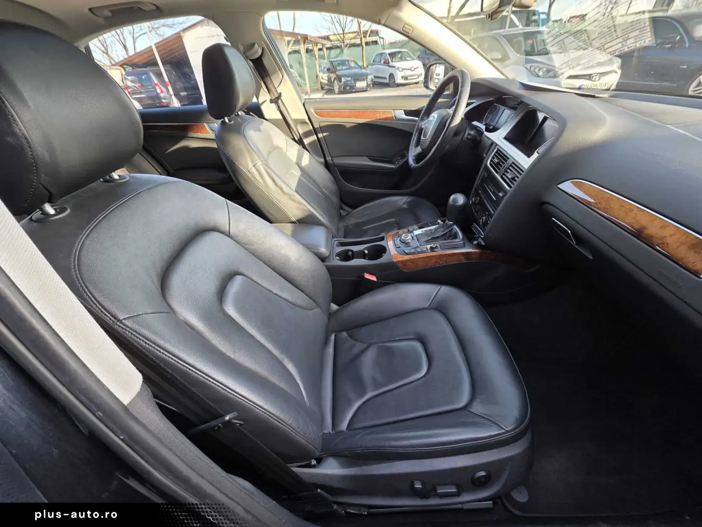 Audi A4 2012 2.0 tdi 143 cp Multitronic