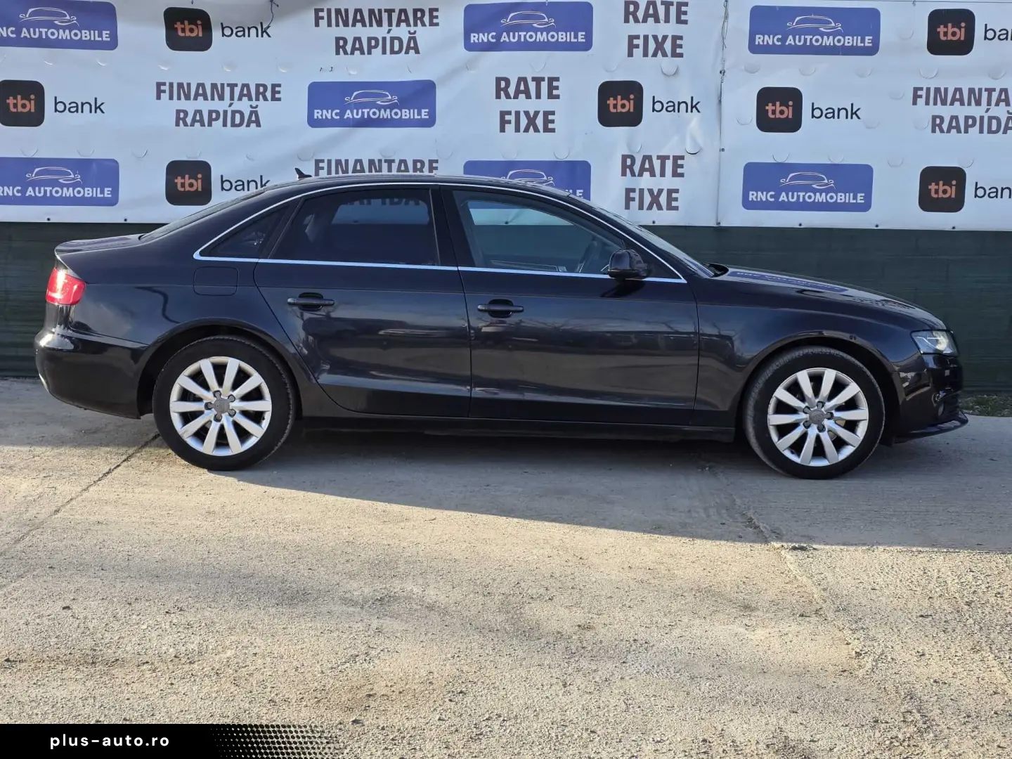 Audi A4 2012 2.0 tdi 143 cp Multitronic